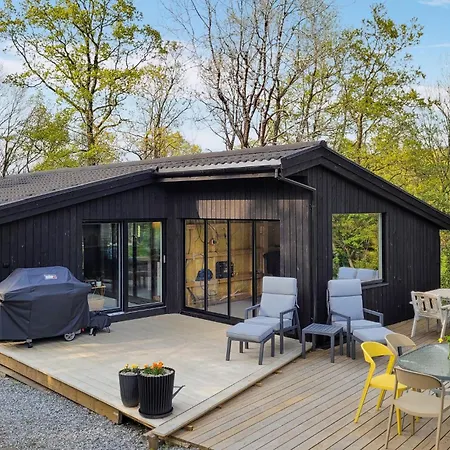 Holiday home Gorgeous In With Kitchen Skjold (Rogaland)